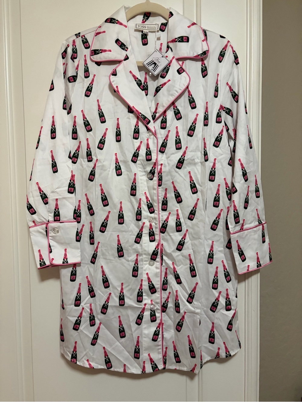 🥂🪽💗Toss Designs  Champagne Bottle Button-Front Sleep Shirt Nightgown 💗🪽🥂